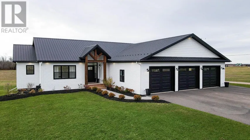 137 MacMillan Point, York, Prince Edward Island C0A1P0