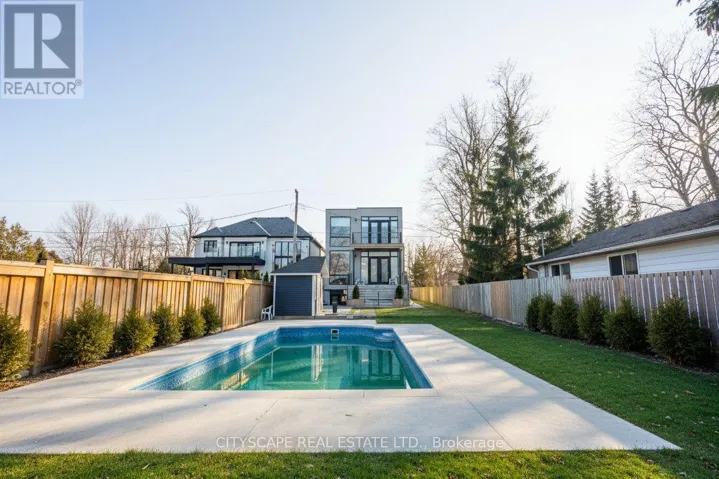 6 CAMPVIEW ROAD, Hamilton (Stoney Creek), Ontario L8E5E2