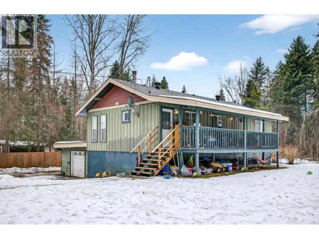 1050 Scott Drive, Clearwater, British Columbia V0E1N2