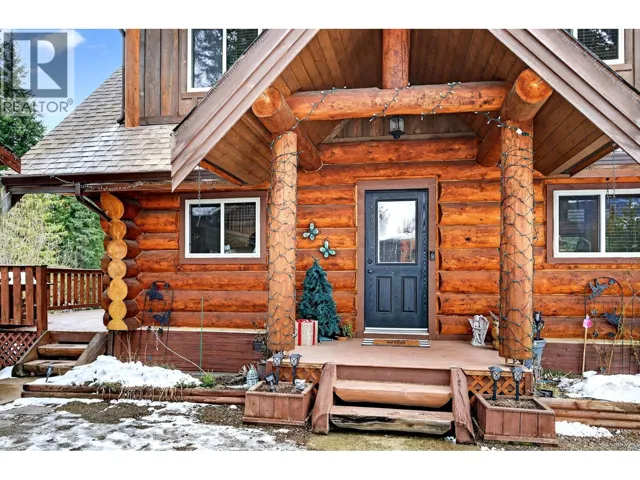 165 OGDEN Road, Clearwater, British Columbia V0E1N1