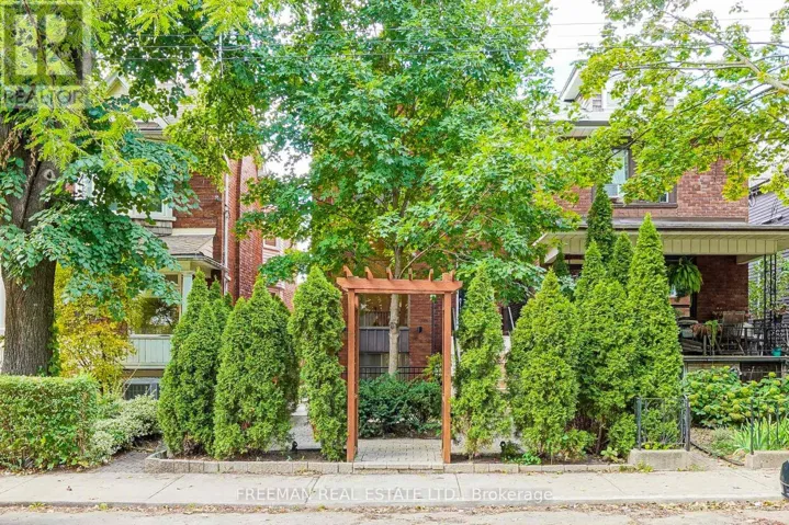 FR BSMT - 916 MANNING AVENUE, Toronto (Annex), Ontario M6G2X4
