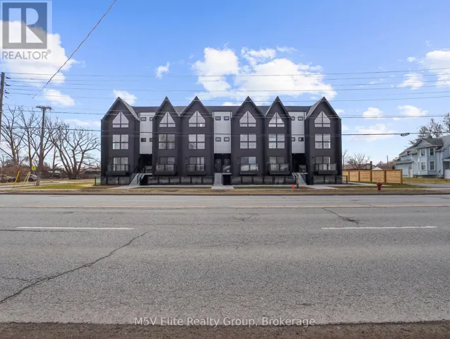303 - 7277 WILSON CRESCENT, Niagara Falls (Oldfield), Ontario L2G4R8