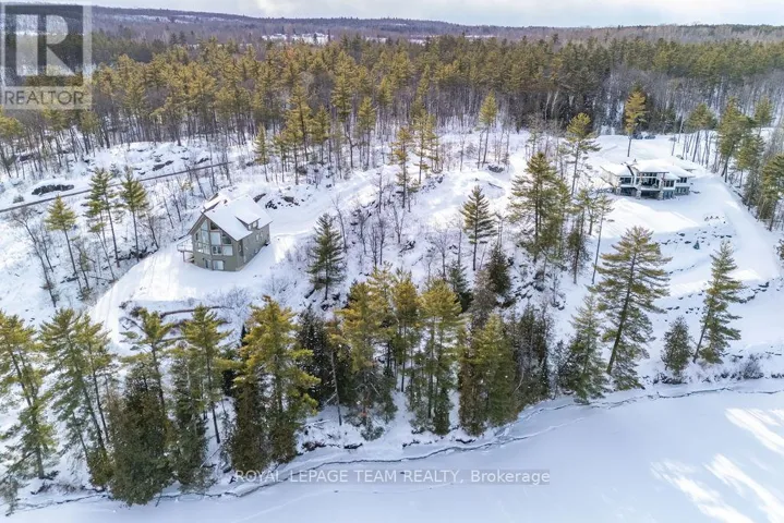 77 CARRIAGE LANDING DRIVE, Horton, Ontario K0J1Y0