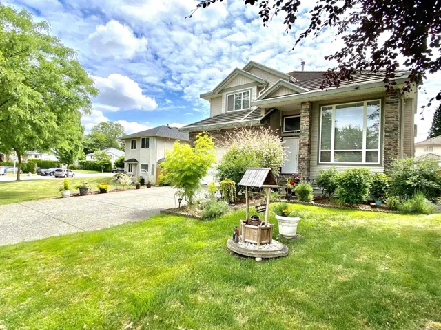 16072 96A AVENUE, Surrey, British Columbia V4N3K8