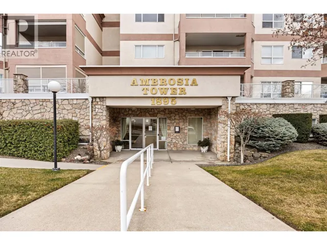 1895 Ambrosi Road Unit# 502, Kelowna, British Columbia V1Y4R8