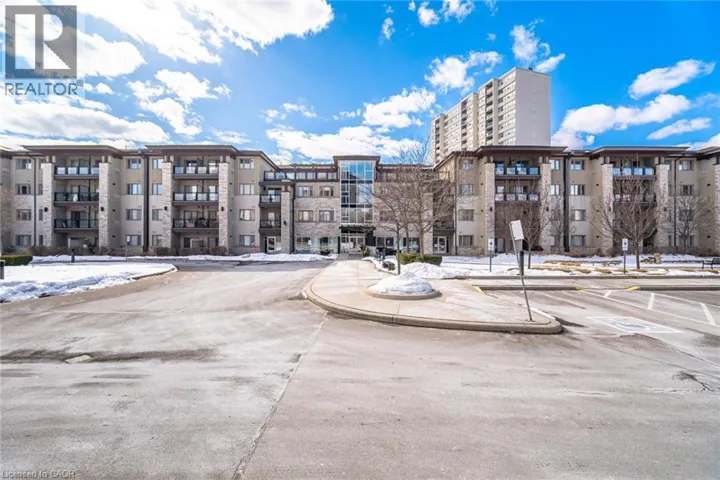 570 LOLITA Garden Unit# 231, Mississauga, Ontario L5A0A1