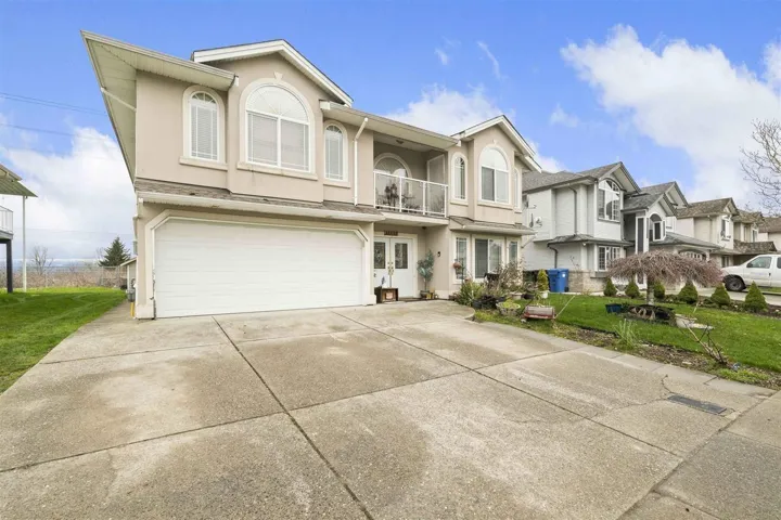 31533 HOMESTEAD CRESCENT, Abbotsford, British Columbia V2T6V6