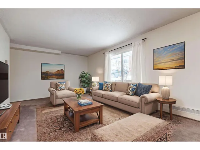 #103 10731 84 AV NW, Edmonton, Alberta T6R2H8