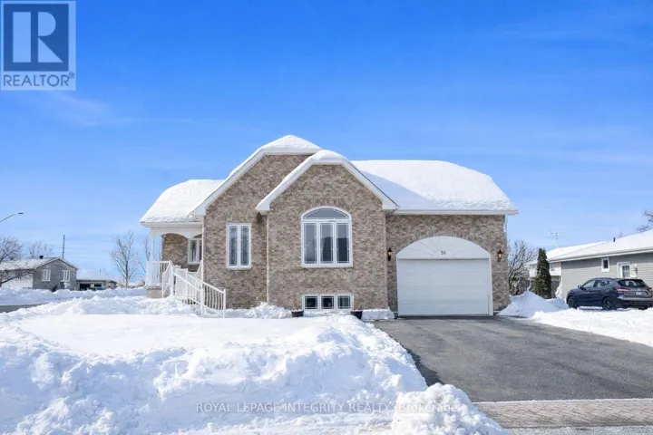 55 ROWAN DRIVE, South Dundas, Ontario K0C1X0