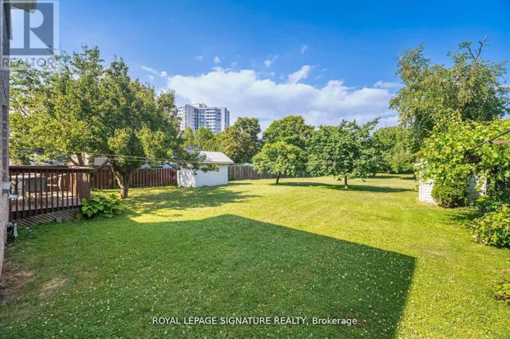4097 HICKORY DRIVE, Mississauga (Rathwood), Ontario L4W1L1