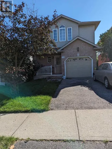 218 DEARBORN BOULEVARD, Waterloo, Ontario N2J4Y3