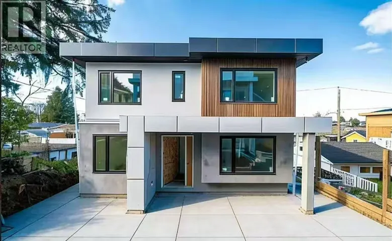 5593 FLEMING STREET, Vancouver, British Columbia V5P3G1