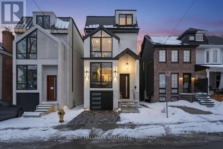 10 WHEELER AVENUE, Toronto (The Beaches), Ontario M4L3V2