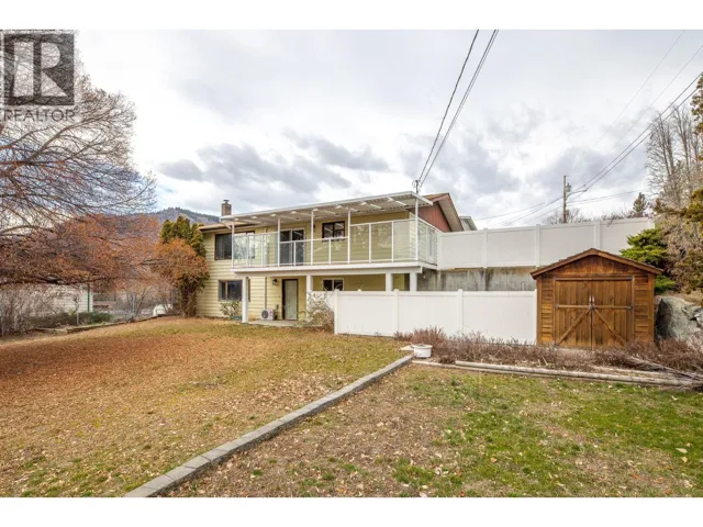 4465 Mallory Crescent, Okanagan Falls, British Columbia V0H1R1