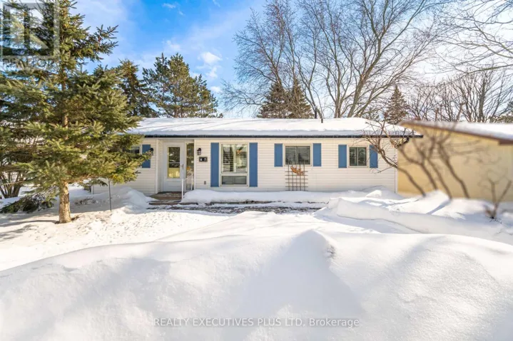 5 TECUMSETH PINES DRIVE, New Tecumseth, Ontario L0G1W0