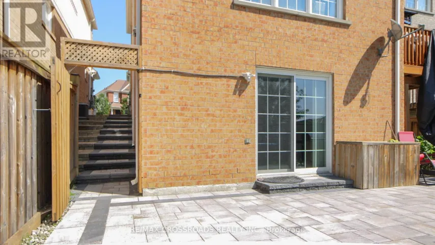LOWER - 33 NETHERWAY CRESCENT, Ajax (Northwest Ajax), Ontario L1T4X6