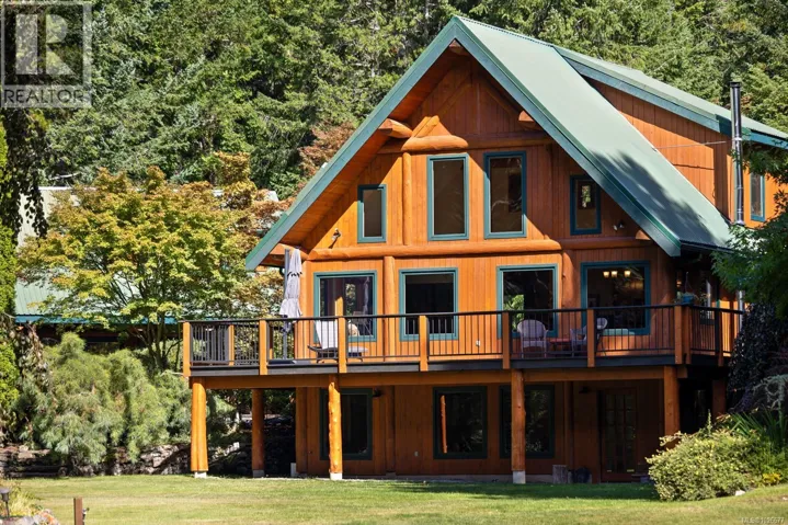900 Spider Lake Rd, Qualicum Beach, British Columbia V9K2L7