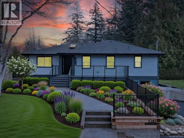 5281 Santa Clara Ave, Saanich, British Columbia V8Y1W6