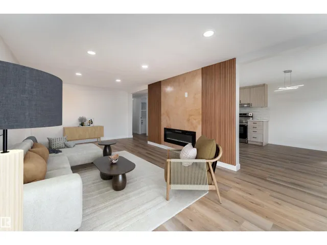 2001 West View GR NW, Edmonton, Alberta T5S1T6