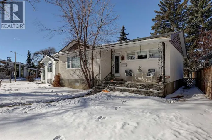 1307 Windsor Street NW, Calgary, Alberta T2N3X2