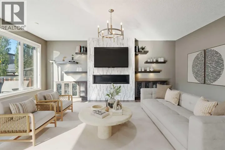 383 Evansglen Drive NW, Calgary, Alberta T3P0P1