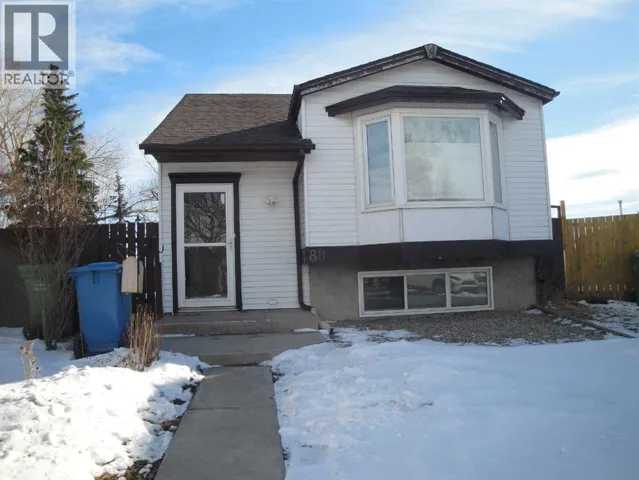 88 Abingdon Court NE, Calgary, Alberta T2A6S5