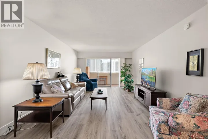 206 2050 White Birch Rd, Sidney, British Columbia V8L2R2