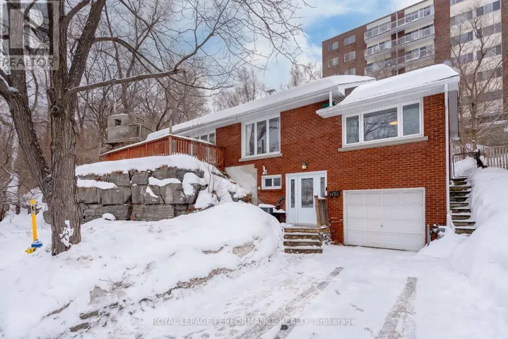 1430 EDGECLIFFE AVENUE, Ottawa, Ontario K1Z8G1