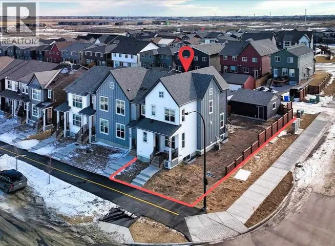 543 Livingston Way NE, Calgary, Alberta T3P1Y5