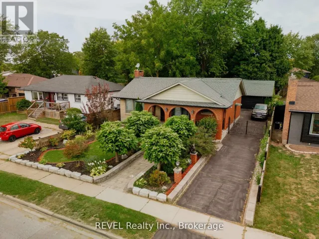6835 WILLS STREET, Niagara Falls (Stamford), Ontario L2J1Y6