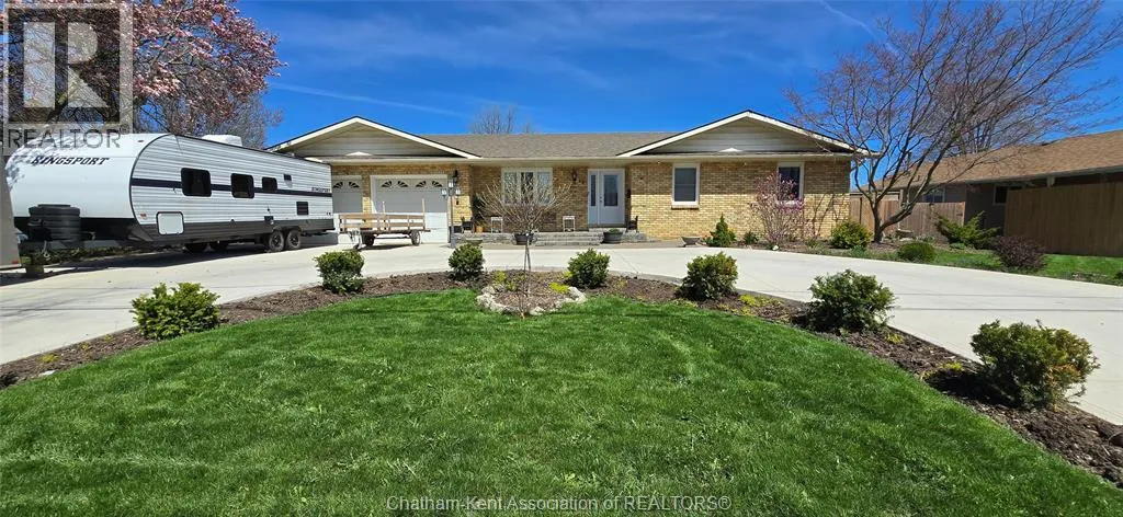 15 O'Neil STREET, Chatham, Ontario N7M3A4