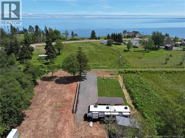 22 Allee Croix-Rouge, Bas Cap Pele, New Brunswick E4N1L5