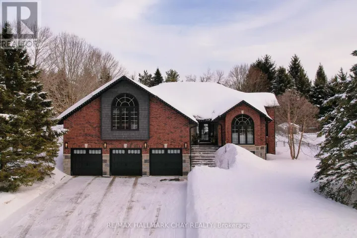 32 FOREST HILL DRIVE, Springwater (Midhurst), Ontario L0L1X0