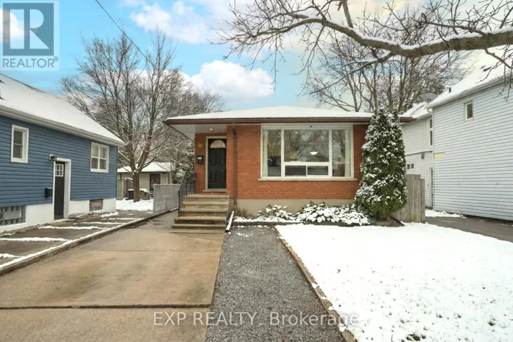 12 LAILEY STREET, St. Catharines (Facer), Ontario L2M5G8