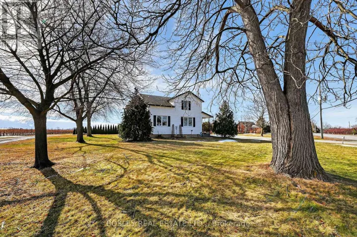 765 LAKESHORE ROAD, Niagara-on-the-Lake (Lakeshore), Ontario L0S1J0