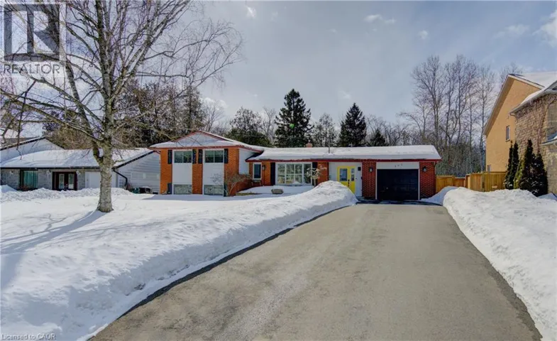 583 RUSTIC Drive, Waterloo, Ontario N2K2A7