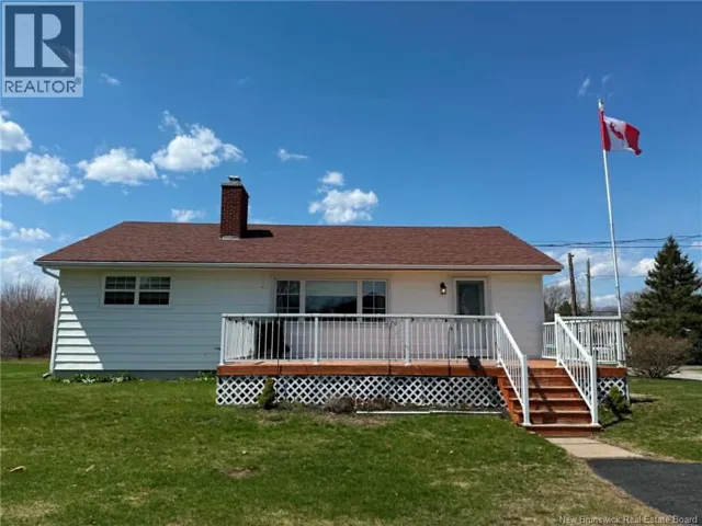 60 McIntosh Street, Miramichi, New Brunswick E1N2B3