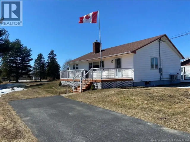 60 McIntosh Street, Miramichi, New Brunswick E1N2B3