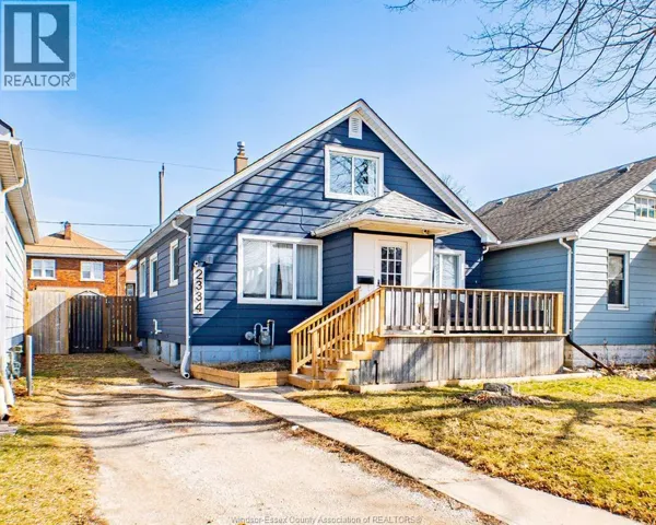 2334 Highland, Windsor, Ontario N8X3S5