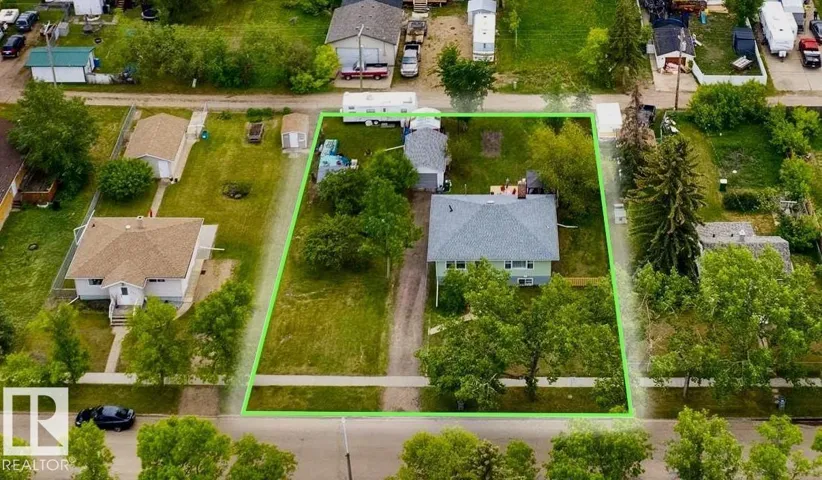 4811 51 AV, Lamont, Alberta T0B2R0