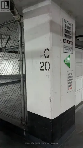 PARKING SPOT C20 - 100 WESTERN BATTERY ROAD, Toronto (Niagara), Ontario M6M3S2
