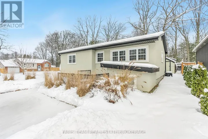33 FRANK STREET, Wasaga Beach, Ontario L9Z1P9