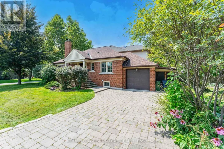 28 EAGLE ROAD, Toronto (Stonegate-Queensway), Ontario M8Z4H5