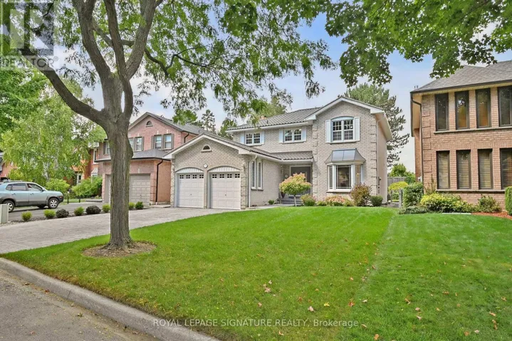 1729 PENGILLEY PLACE, Mississauga (Clarkson), Ontario L5J4R8