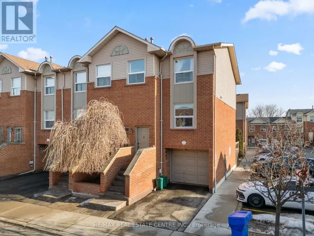 10 - 1570 REEVES GATE, Oakville (GA Glen Abbey), Ontario L6M3J3