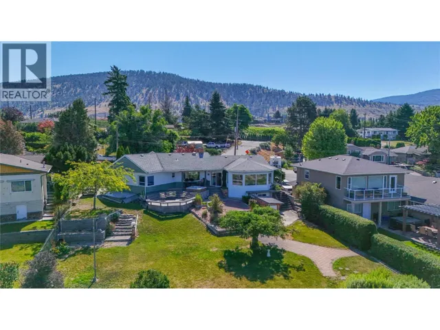 198 Bankview Place, Penticton, British Columbia V2A1B4
