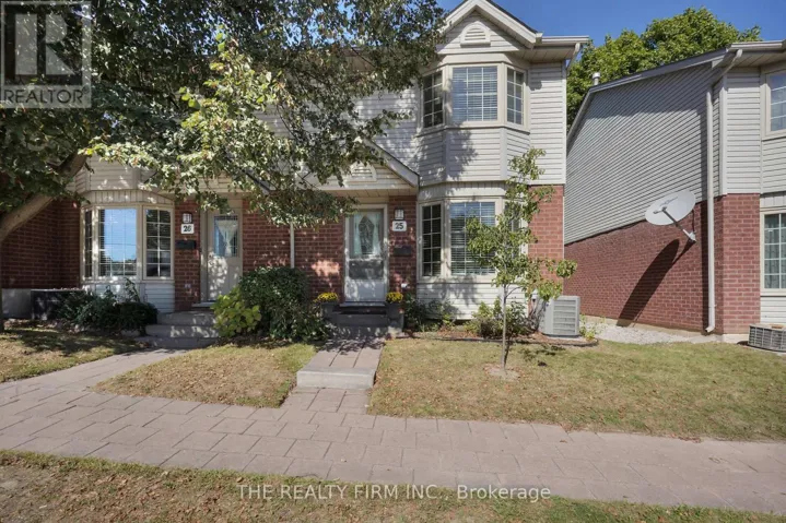 25 - 70 CHAPMAN COURT, London North (North I), Ontario N6G4Z4