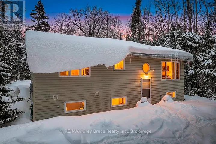 175 WARNER BAY ROAD, Northern Bruce Peninsula, Ontario N0H2R0