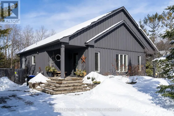 19 TRAILS END, Collingwood, Ontario L9Y5B1