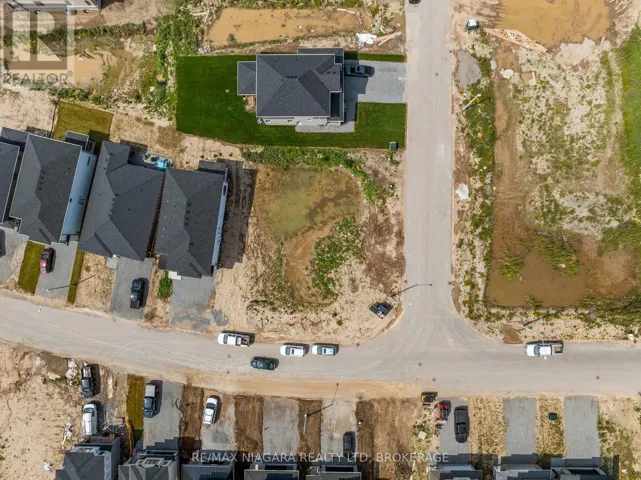 8885 ANGIE DRIVE, Niagara Falls (Forestview), Ontario L2H0H9